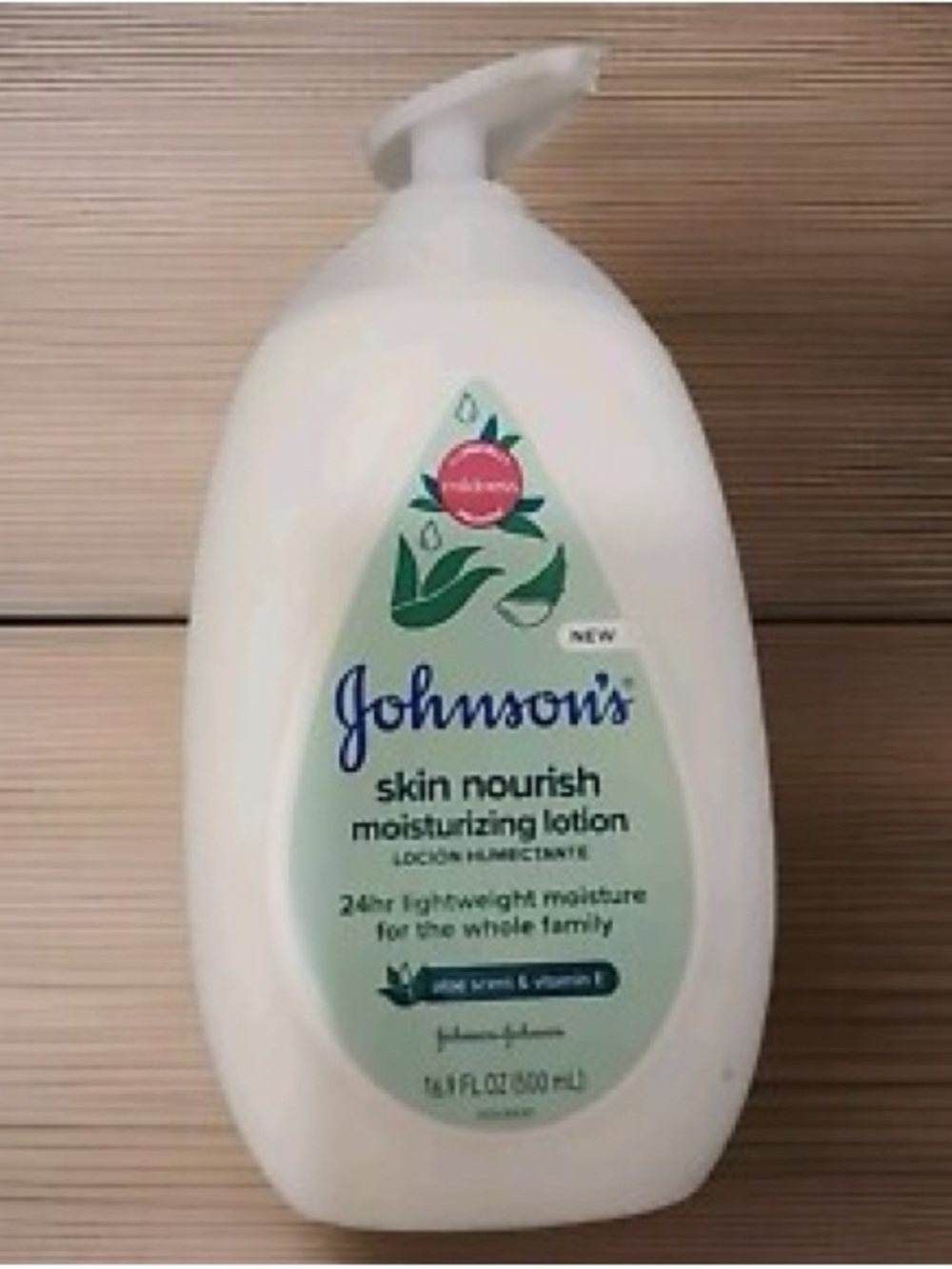 Johnson's Skin Nourish Moisturizing Lotion - 16.9 oz - NEW